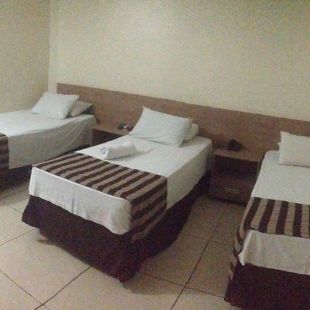 Hotel Express - Leva E Busca No Aeroporto Gratis 24 Horas Várzea Grande Esterno foto